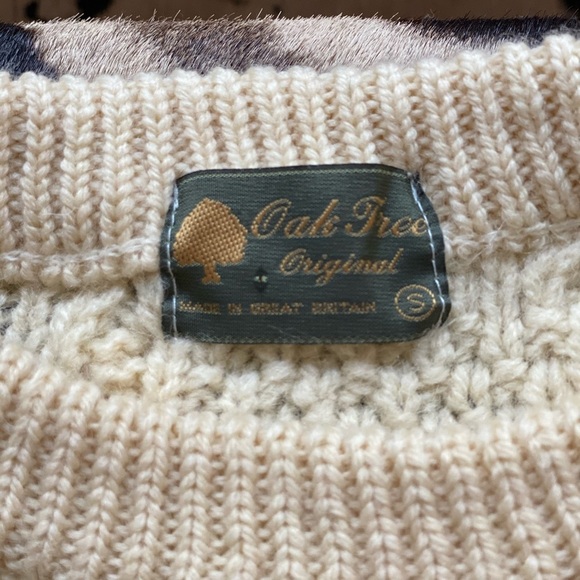 Vintage Knit sweater hand made in England - Picture 4 of 10